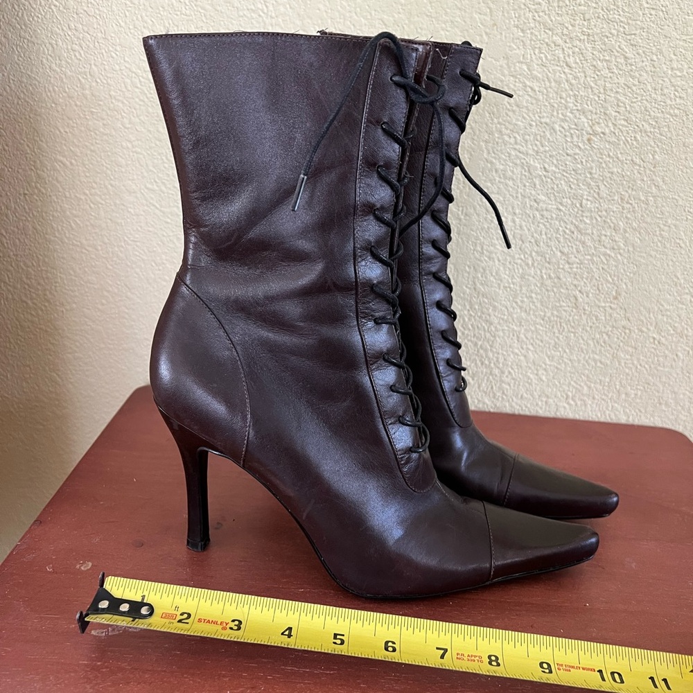 STEVE MADDEN  dark chocolate leather Pointed Toe Bootie , SZ 8 lace up side zipp